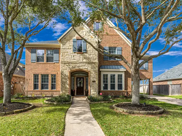 8310 Crescent Knolls Drive, Richmond, TX 77406