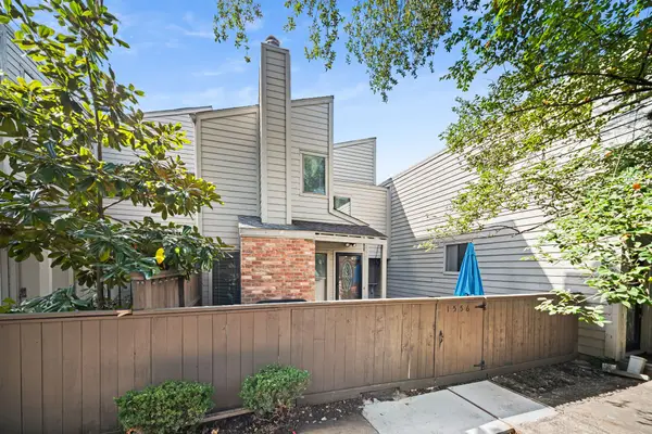 1556 Prairie Grove Drive, Houston, TX 77077