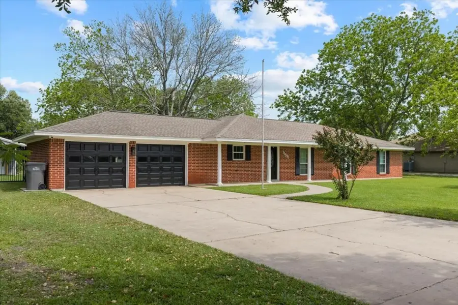 11511 Cherry Point Drive, Monterey Belvieu, TX 77535 - #2