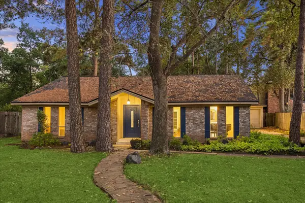 10411 Grassland Circle, Houston, TX 77070