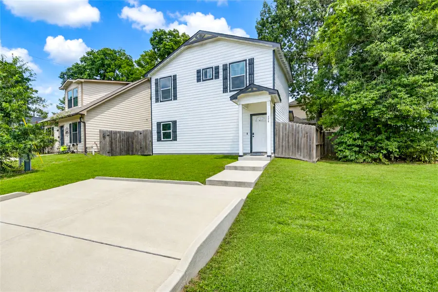 849 Queenswood, Montgomery, TX 77316 - #3
