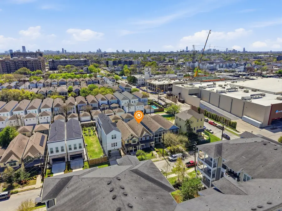 540 W 24th Street #B, Houston, TX 77008 - #2