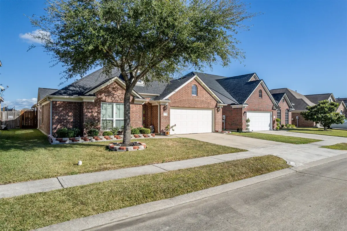 8330 Rosemary Drive, Baytown, TX 77521 - Image #1