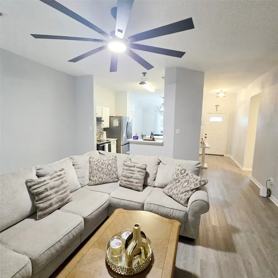 5002 Maurita Drive, Spring, TX 77373 - Image #3