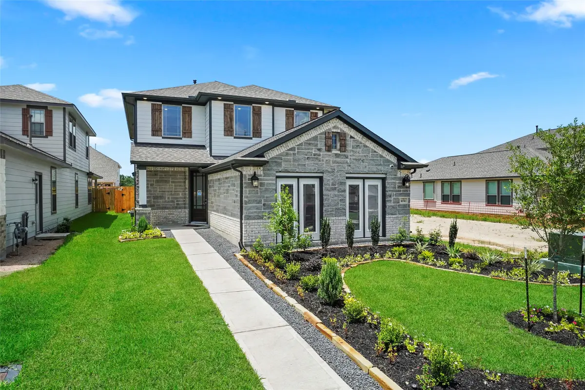 1031 Bluebonnet Trail, Bellville, TX 77418 - #1