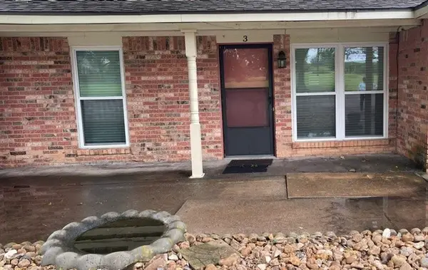 1300 Eagle Lake Road #3, Sealy, TX 77474