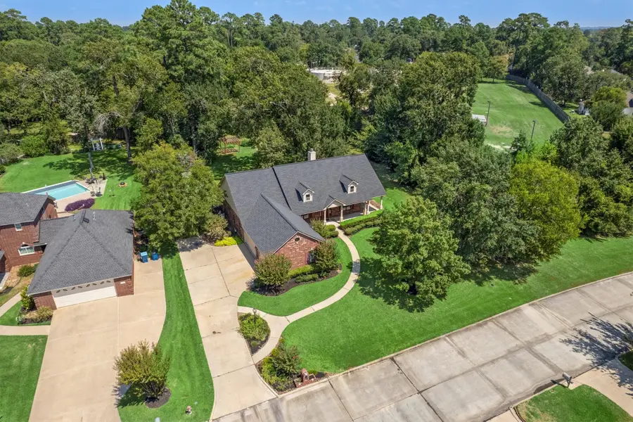 11875 Sagittarius Drive E, Willis, TX 77318 - Image #2