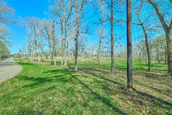 13030 Hill Creek Road, Montgomery, TX 77356