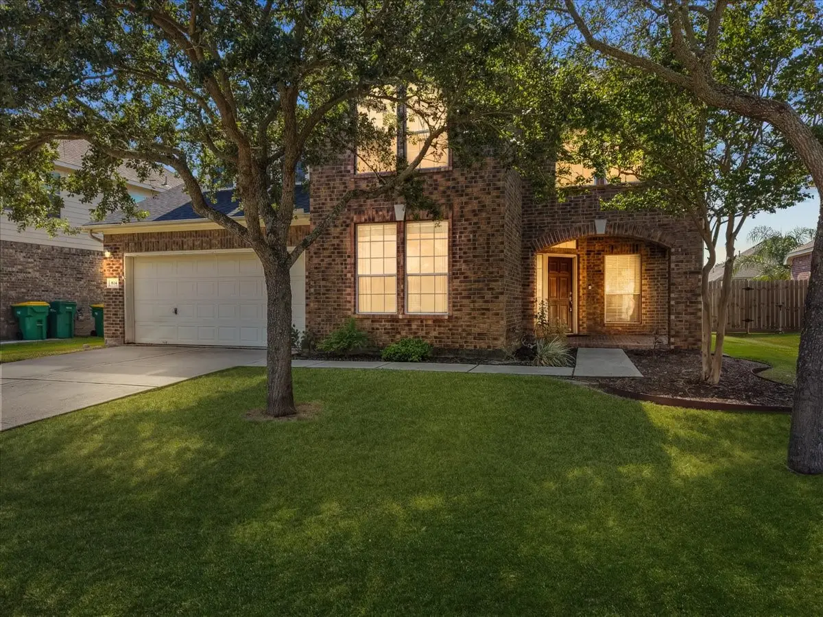 814 Corner Square, Seabrook, TX 77586 - #1