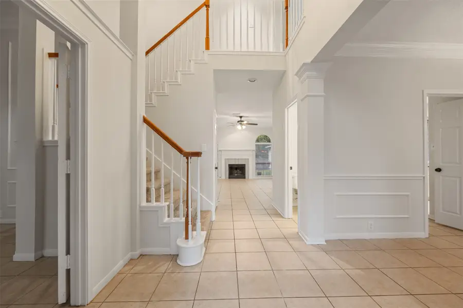 107 N N Sunny Slope Circle, The Woodlands, TX 77381 - Image #3