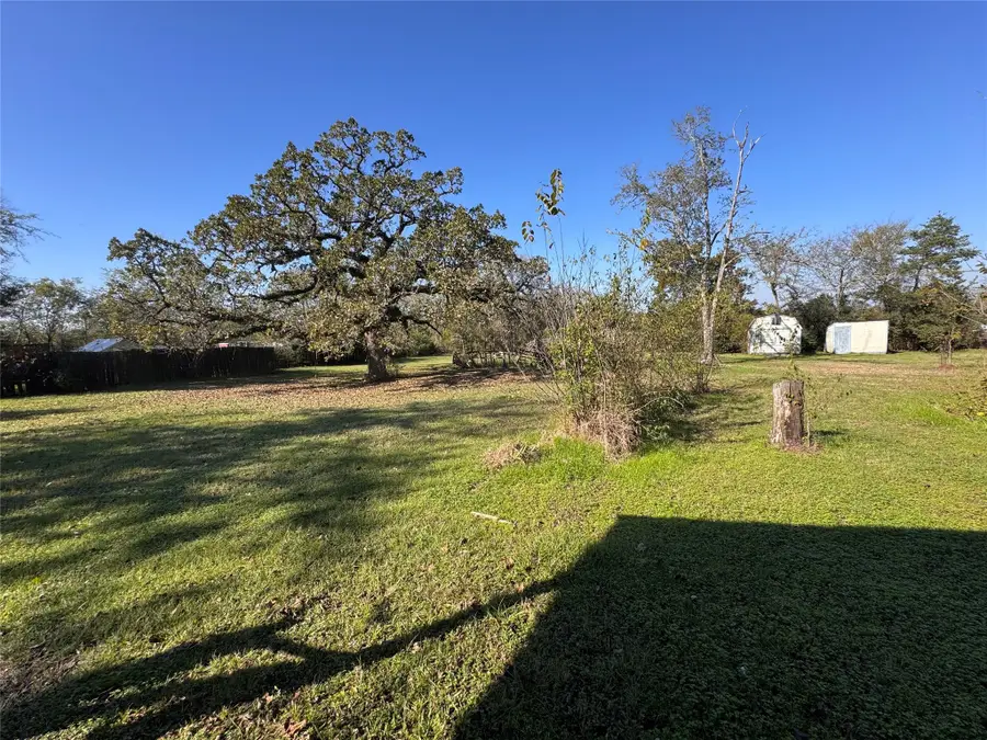 10983 Fm 1696 Road, Bedias, TX 77831 - Image #2