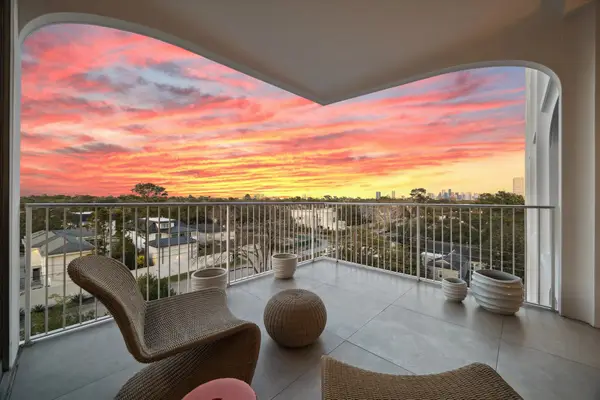 3711 San Felipe Street #5I, Houston, TX 77027