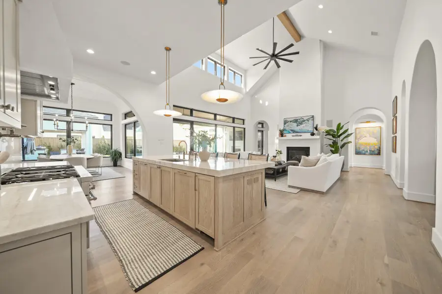 506 W Shadowbend Avenue, Friendswood, TX 77546 - Image #3