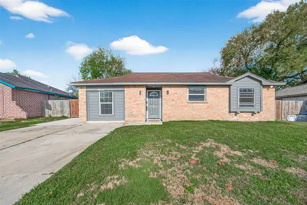 11927 Flushing Meadows Drive, Houston, TX 77089
