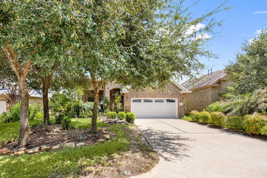 22 S Marshside Place, Spring, TX 77389 - Image #2