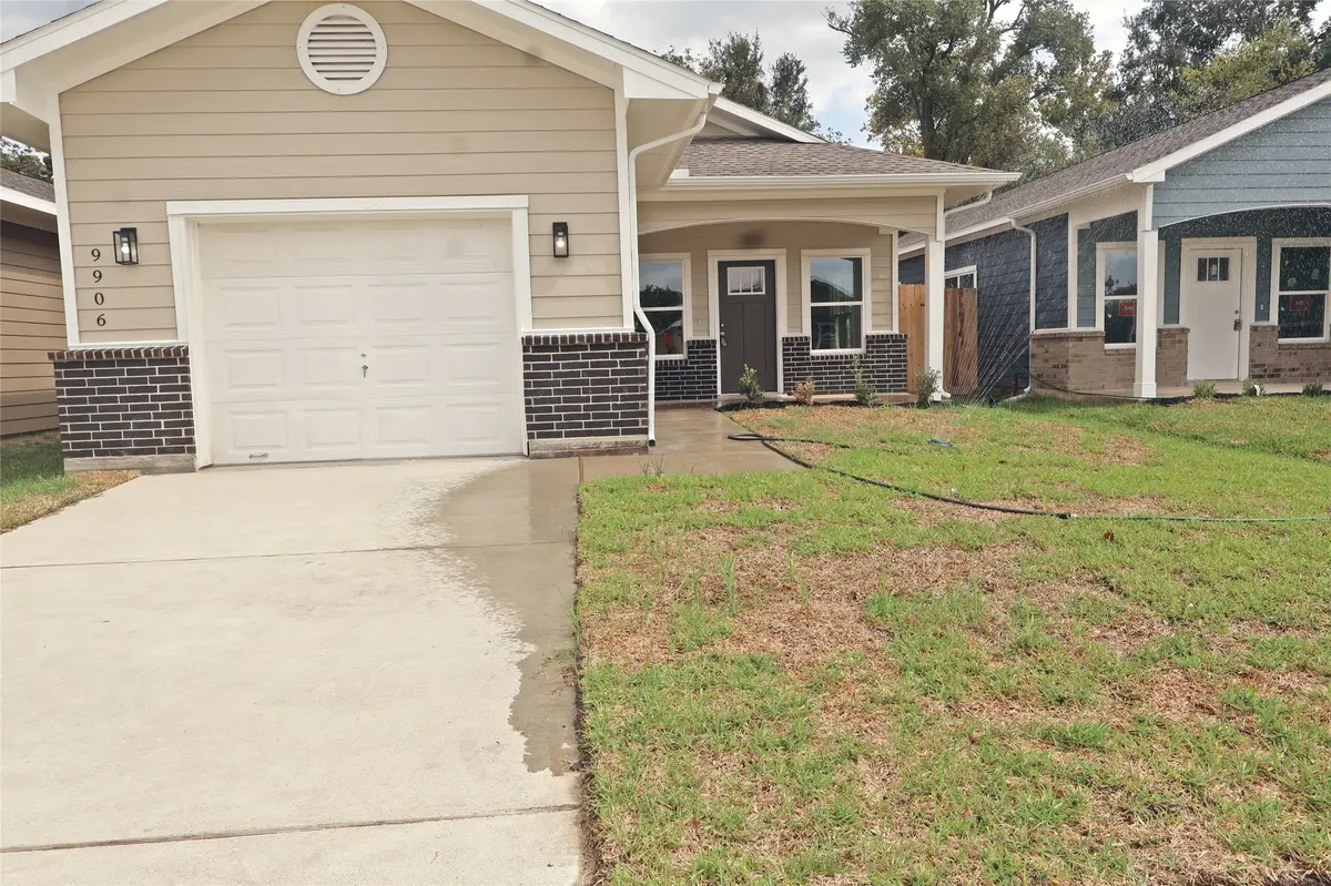 9906 Dipping Brook Street, Houston, TX 77076 - Image #1