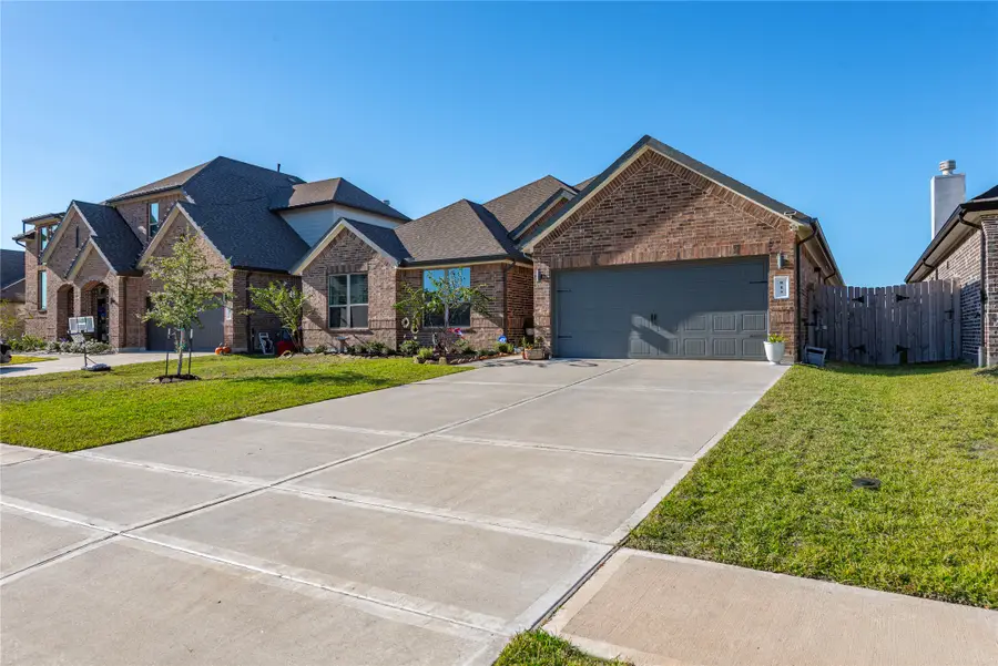 815 Maplewood Drive, League City, TX 77573 - Image #3