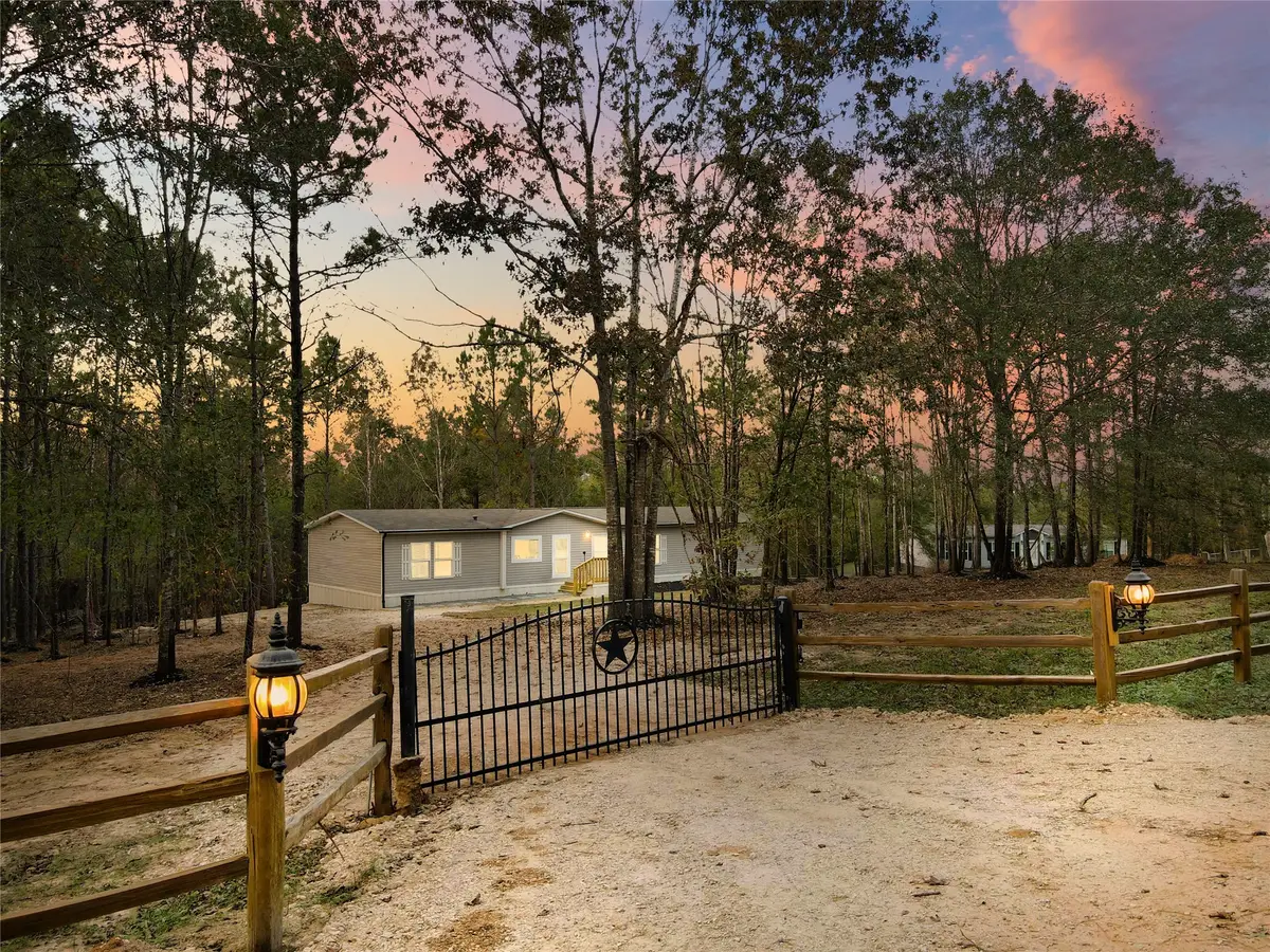 455 Hickory Hill Road, Cleveland, TX 77328 - Image #1