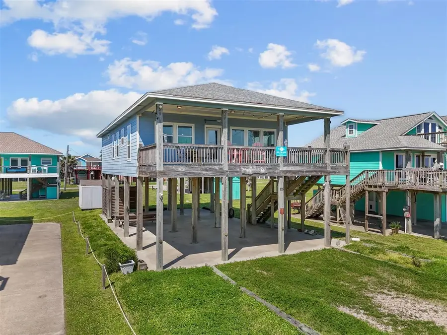 135 Ocean Shore Drive, Crystal Beach, TX 77650 - #2