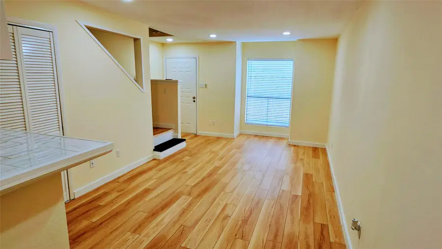 2110 Wilcrest Drive #111, Houston, TX 77042 - Image #2