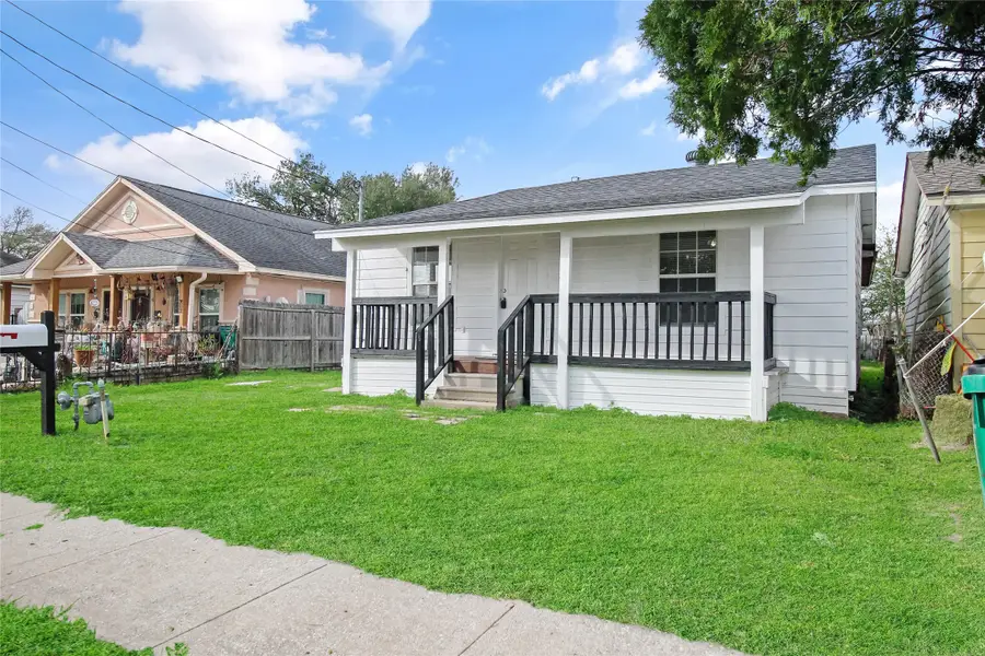 2701 Almendares Avenue, Pasadena, TX 77506 - #3