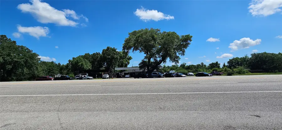 19624 E Highway 6, Alvin, TX 77511 - #2