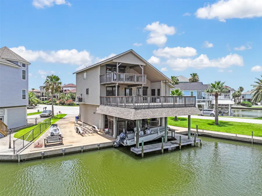 214 Easterly Drive, Tiki Island, TX 77554 - #3