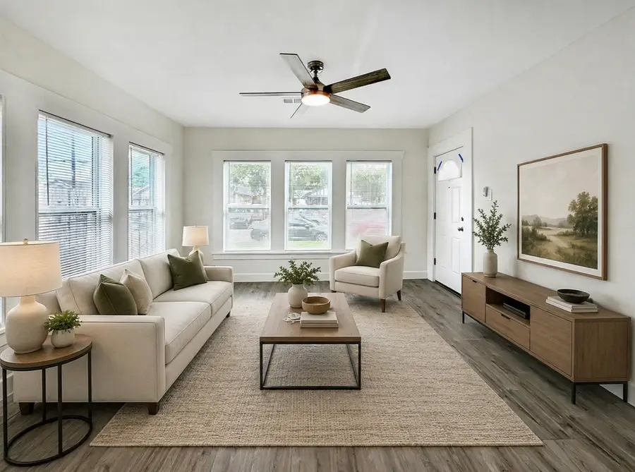 6818 Avenue O, Houston, TX 77011 - #2