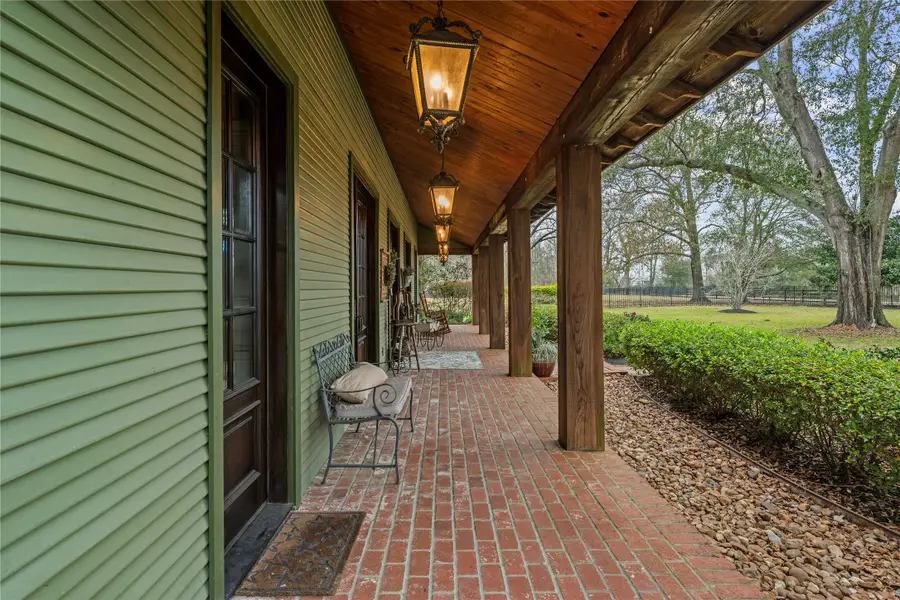 1395 Ford Avenue, Dayton, TX 77535 - #3