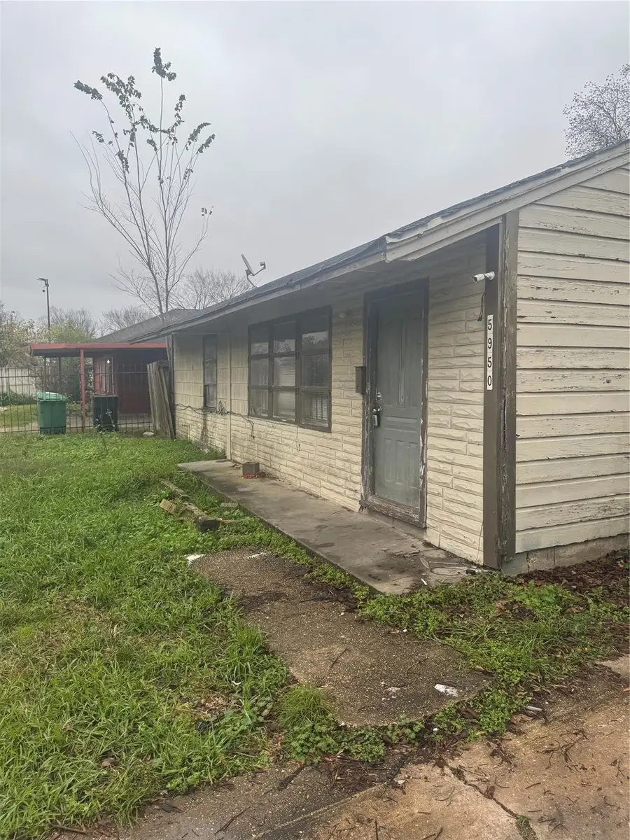 5950 Doolittle Boulevard, Houston, TX 77033 - #3