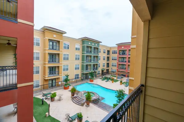 1711 Old Spanish Trail #312, Houston, TX 77054