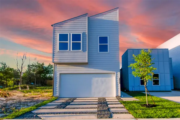 2832 Mansfield Street, Houston, TX 77091