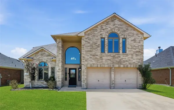 321 Spencer Landing W, La Porte, TX 77571