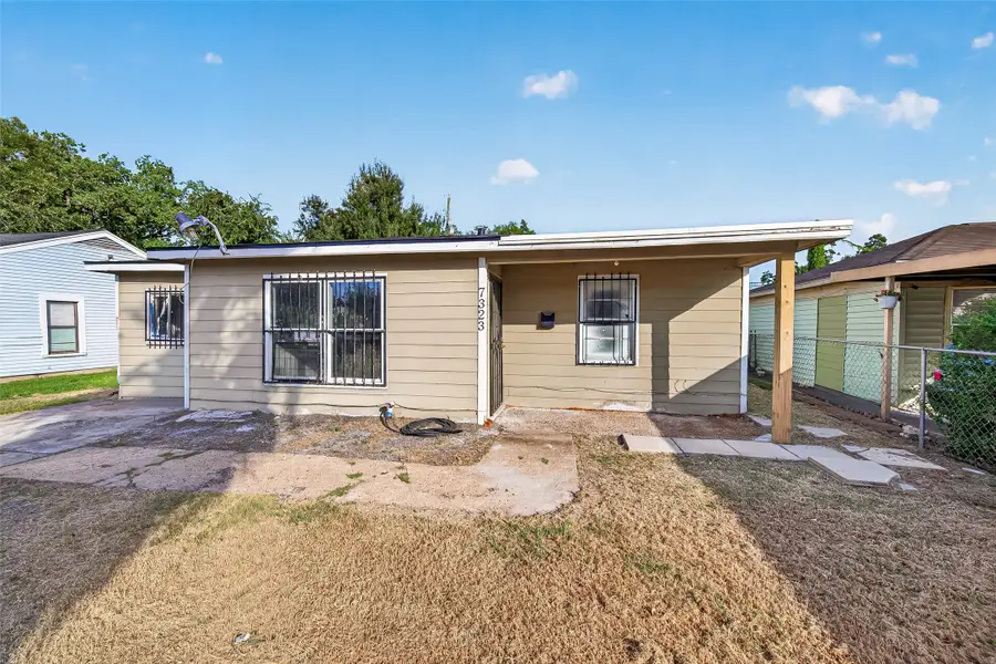 7323 Hurtgen Forest Road, Houston, TX 77033 - #3
