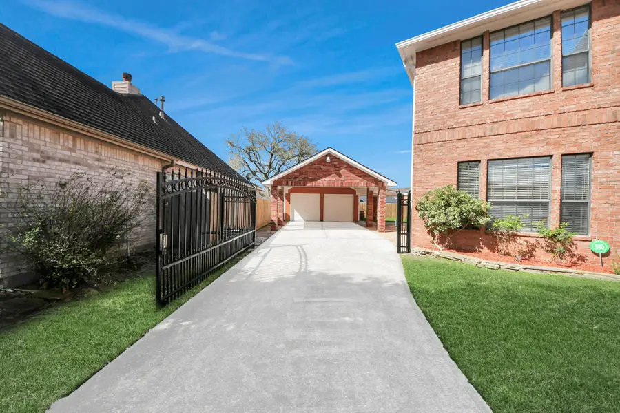 9803 Sage Lee Drive, Houston, TX 77089 - #2