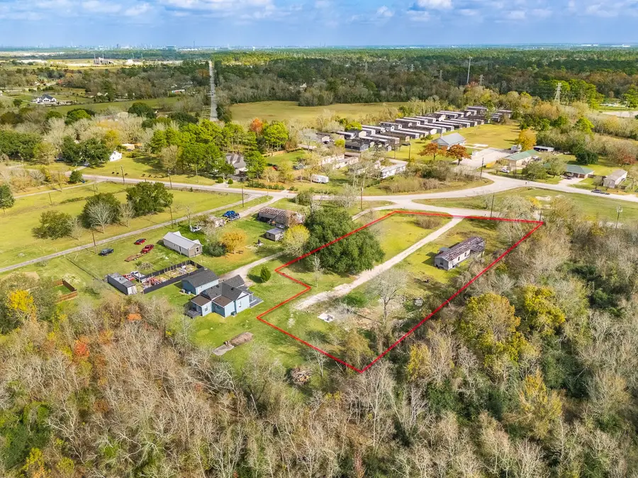 4603 Crosby Cedar Bayou Road, Baytown, TX 77521 - Image #2