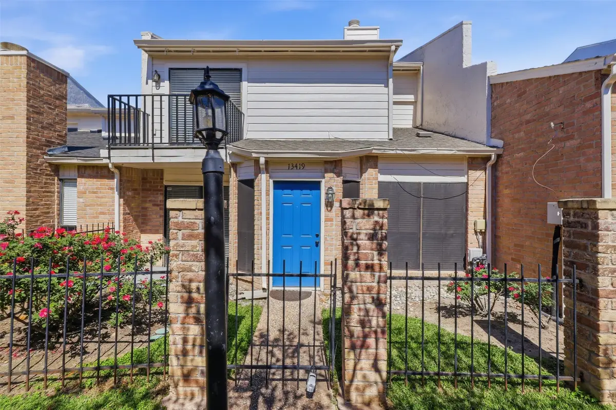 13419 Parkway Boulevard, Sugar Land, TX 77478 - #1