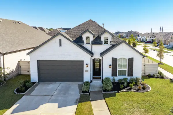 5139 Walnut Grove Lane, Manvel, TX 77578