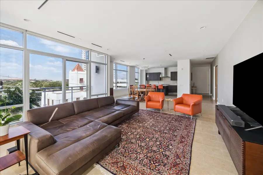 3331 D'amico Street #404, Houston, TX 77019 - #2