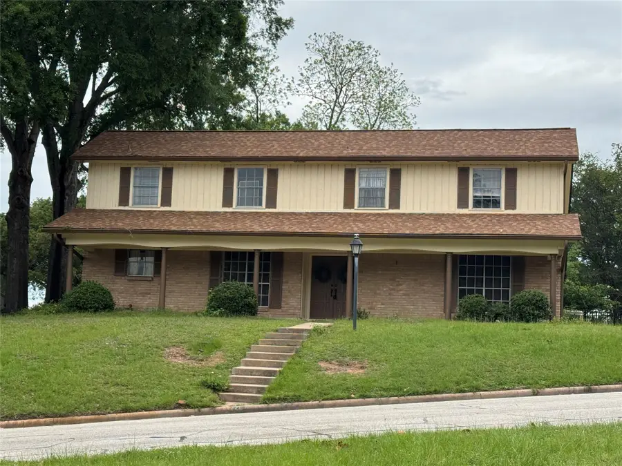 1221 Green Briar Drive, Huntsville, TX 77340 - #2