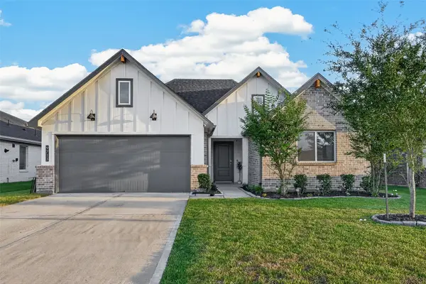 9713 Wall Street, Texas City, TX 77591