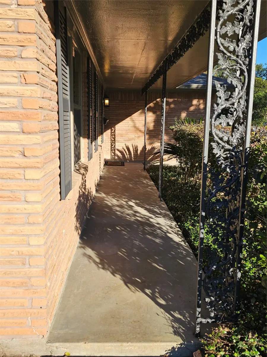 2202 De Milo Drive, Houston, TX 77018 - Image #2