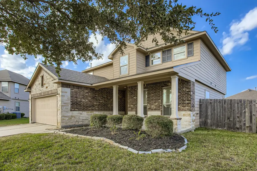 25243 Saddlebrook Ranch Drive, Tomball, TX 77375 - Image #2