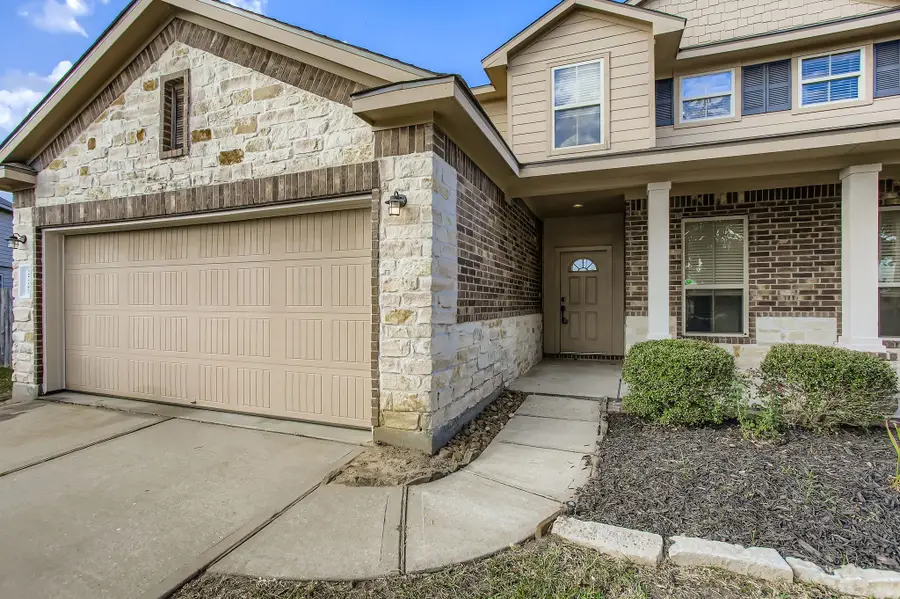 25243 Saddlebrook Ranch Drive, Tomball, TX 77375 - Image #3