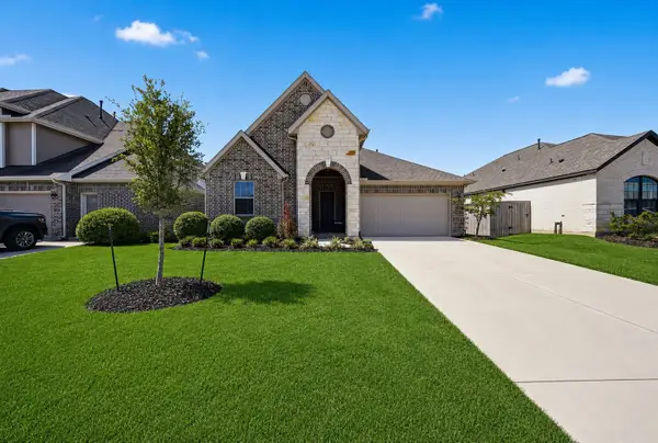 32323 Cedar Crest Drive, Waller, TX 77484