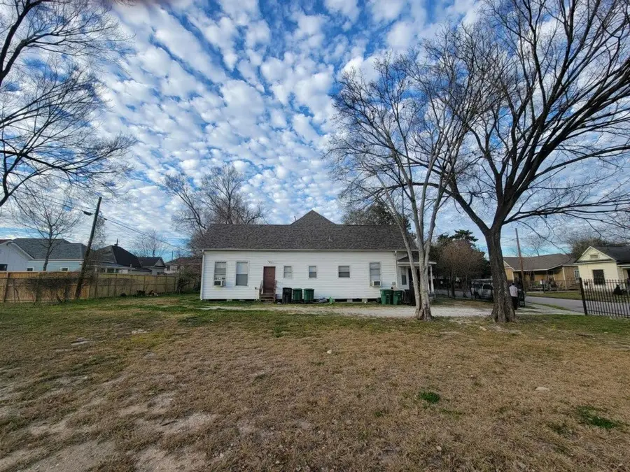 1905 Chapman Street, Houston, TX 77009 - #3