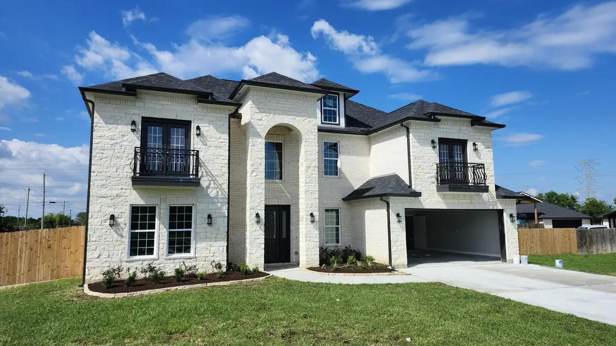 1714 Mackey Drive, Dickinson, TX 77539 - Image #1