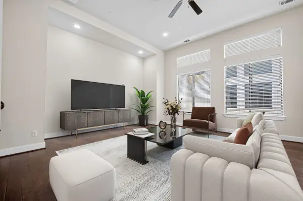 40 N Hutcheson Street, Houston, TX 77003