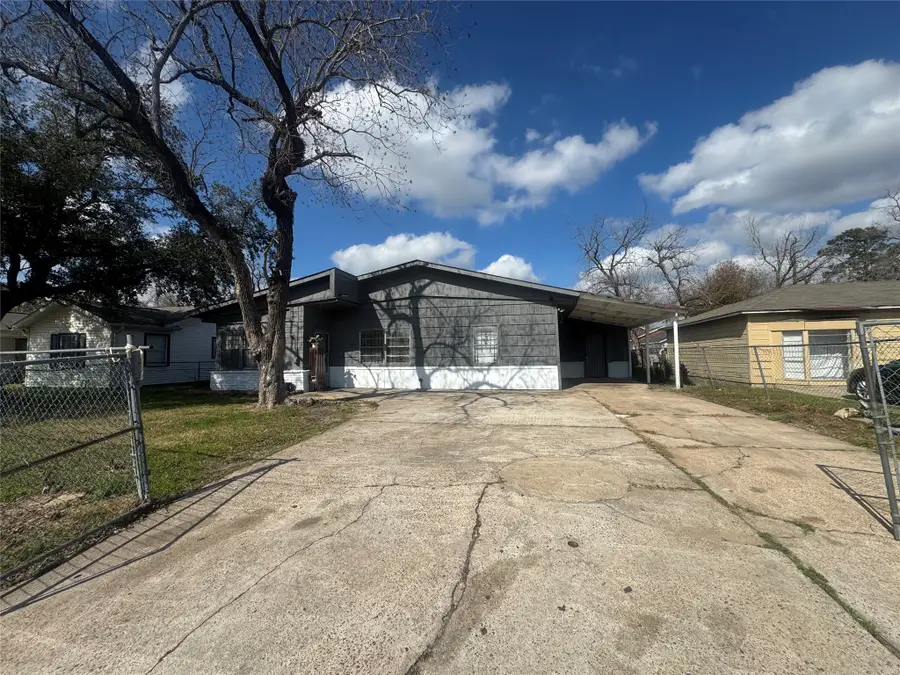 9113 Oak Knoll Lane, Houston, TX 77078 - Image #3