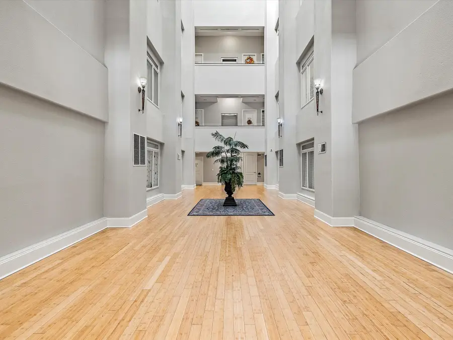 2208 Postoffice #205, Galveston, TX 77550 - Image #3